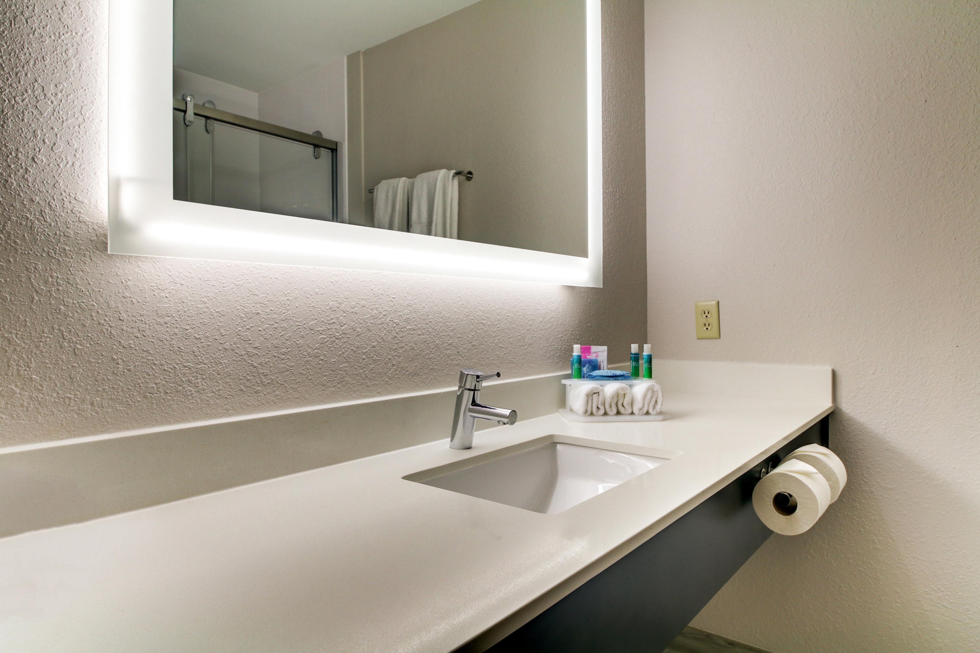 Holiday Inn Express Hotel & Suites Live Oak By Ihg Exterior foto